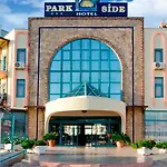 Hotel Clover Magic Park Sidé