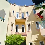 Hotel Clover Magic Park