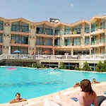 Clover Magic Park Hotel