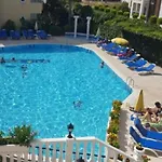 Clover Magic Park Hotel Sidé