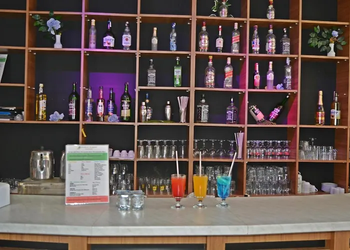 Hotel Clover Magic Park Side