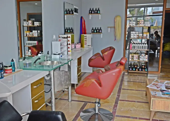 Hotel Clover Magic Park Side