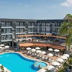 Hotel Clover Magic Park 3*