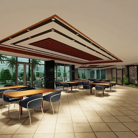 Готель Clover Magic Park 4*