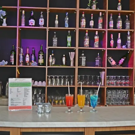 Готель Clover Magic Park Сіде