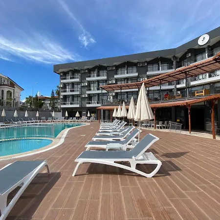 Clover Magic Park Sıde 4*