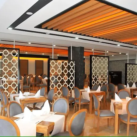 Otel Clover Magic Park Sıde 4*