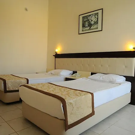 Hotel Clover Magic Park Sidé
