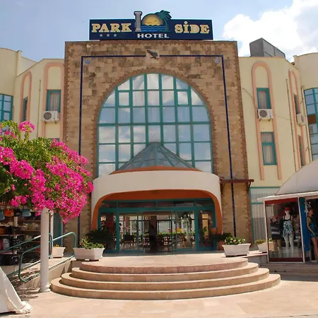 מלון Clover Magic Park