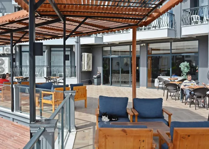 Clover Magic Park Hotel 3*